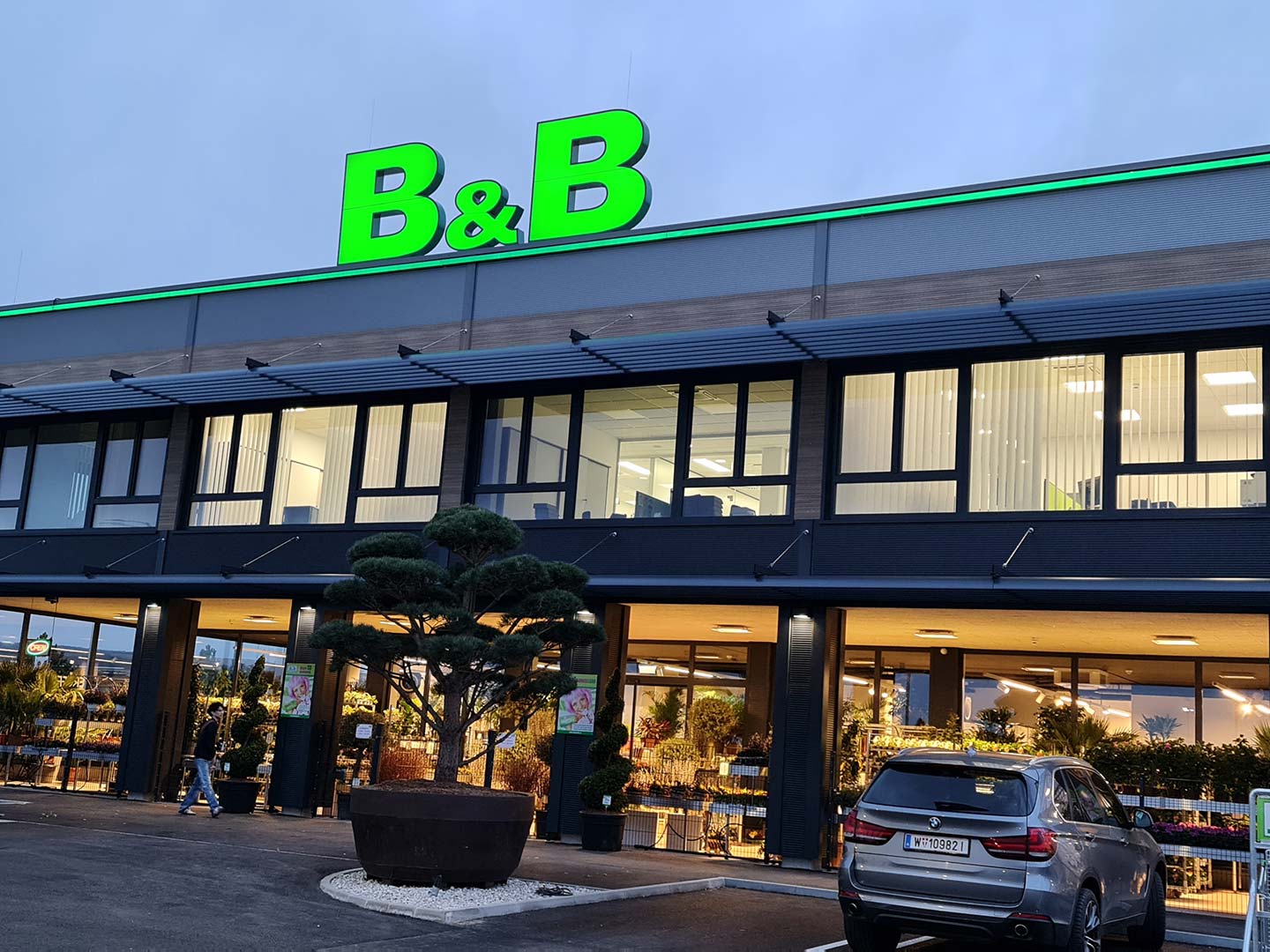 Ihre individuellen LED-Buchstaben – sie ziehen die Aufmerksamkeit auf sich!